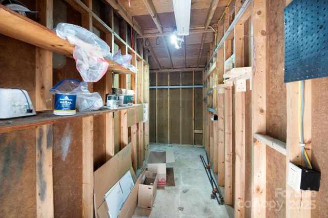 49 Pinedale Road, Asheville, NC 28805