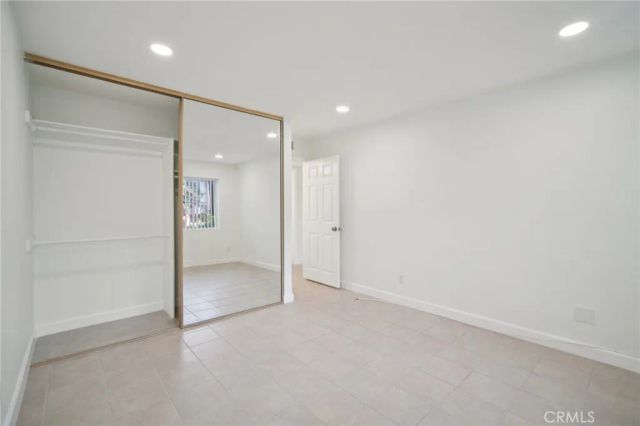 1044 Cabrillo Park Dr B, Santa Ana, CA 92701