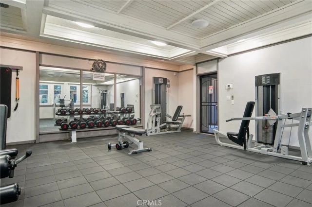 1044 Cabrillo Park Dr B, Santa Ana, CA 92701