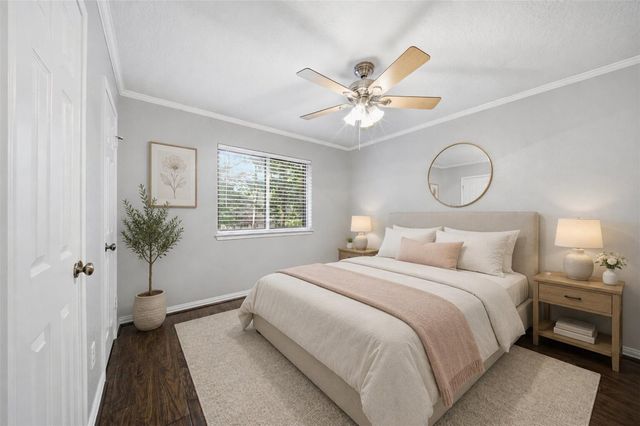 71 Timberspire Lane, The Woodlands, TX 77380