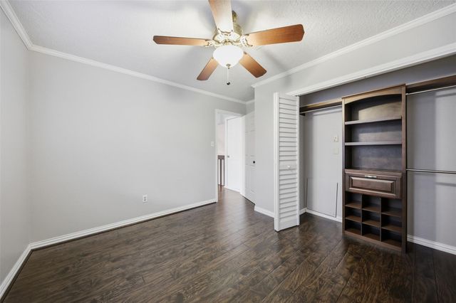 71 Timberspire Lane, The Woodlands, TX 77380
