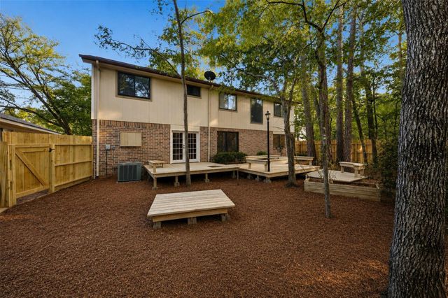 71 Timberspire Lane, The Woodlands, TX 77380