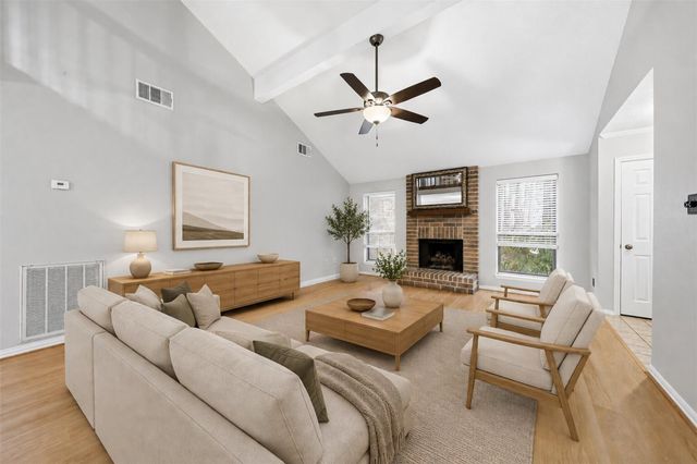 71 Timberspire Lane, The Woodlands, TX 77380