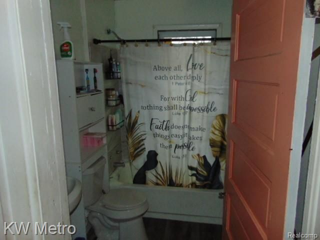 3015 Van Dyke Street, Detroit, MI 48214