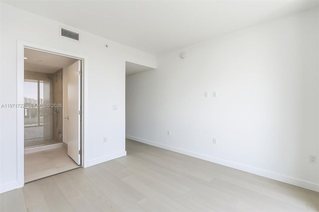 9201 E Bay Harbor Drive 603, Bay Harbor Islands, FL 33154