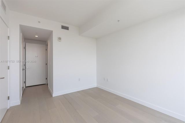 9201 E Bay Harbor Drive 603, Bay Harbor Islands, FL 33154