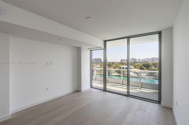 9201 E Bay Harbor Drive 603, Bay Harbor Islands, FL 33154