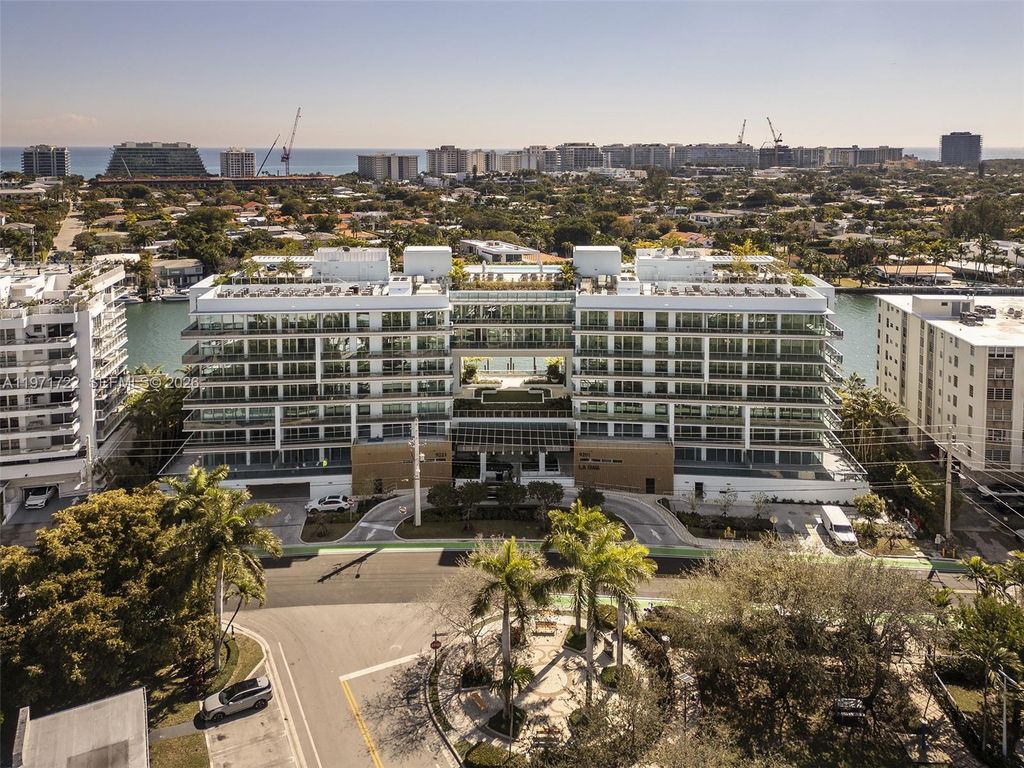 9201 E Bay Harbor Drive 603, Bay Harbor Islands, FL 33154