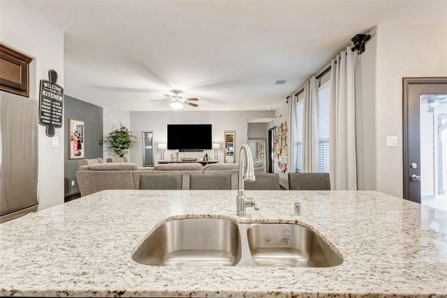 8319 Silent Deep Drive, Rosenberg, TX 77469