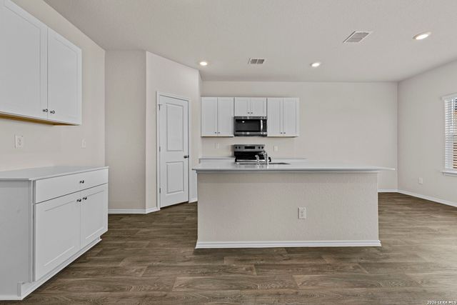 14720 Childress, San Antonio, TX 78245