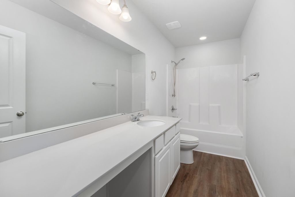 Image 20 of property listing at 173 Clydesdale Circle, Summerville, SC 29486