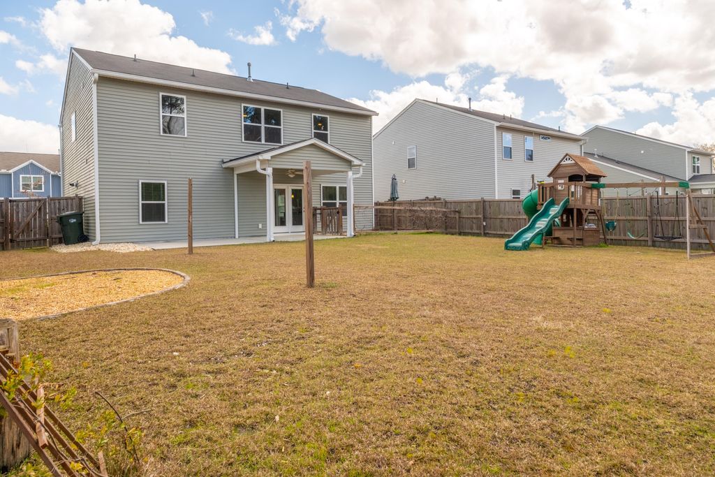 Image 30 of property listing at 173 Clydesdale Circle, Summerville, SC 29486