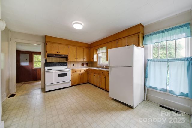 1670 Lynwood Drive, Lancaster, SC 29720