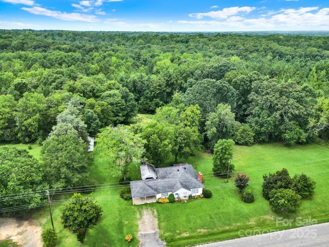 1670 Lynwood Drive, Lancaster, SC 29720