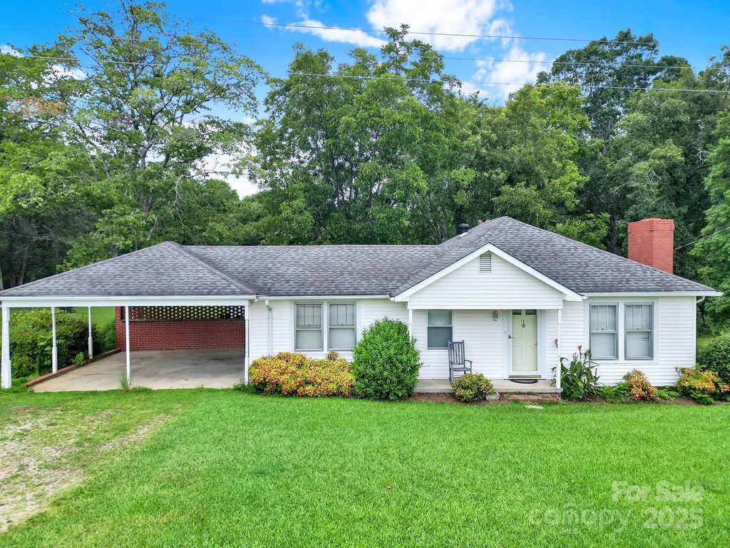 1670 Lynwood Drive, Lancaster, SC 29720