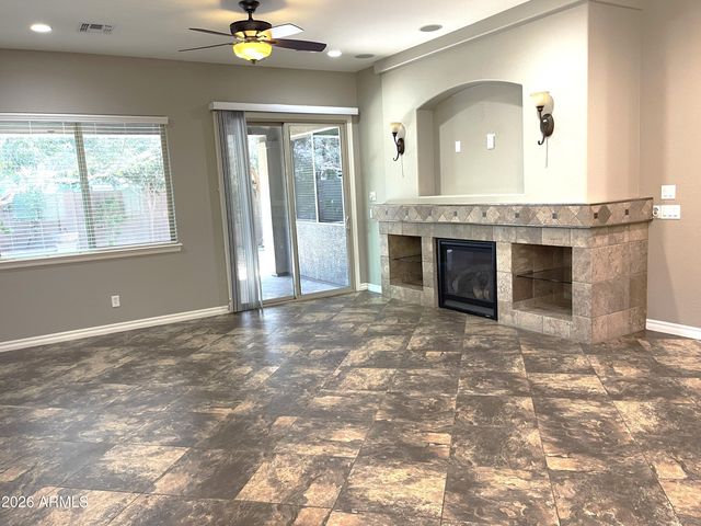 2543 E Penedes Drive, Gilbert, AZ 85298