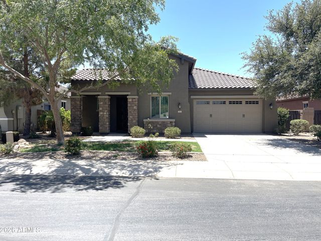 2543 E Penedes Drive, Gilbert, AZ 85298