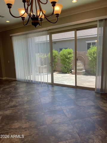 2543 E Penedes Drive, Gilbert, AZ 85298
