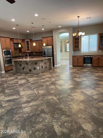 2543 E Penedes Drive, Gilbert, AZ 85298