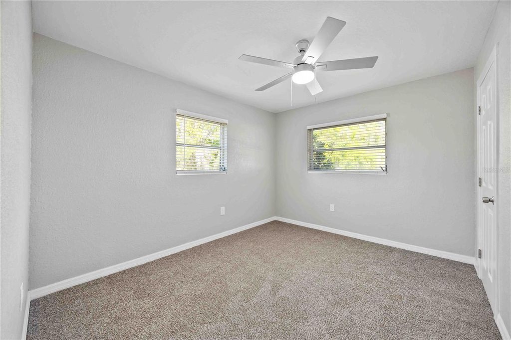 Image 25 of property listing at 1432 BANANA ROAD, Lakeland, FL 33810