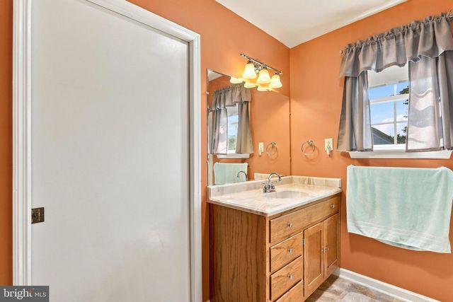 29137 OLD VALLEY PIKE, Strasburg, VA 22657