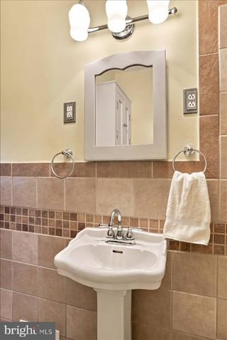 29137 OLD VALLEY PIKE, Strasburg, VA 22657