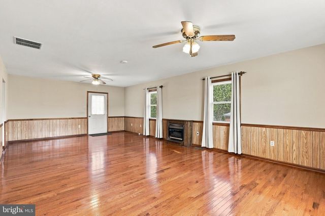 29137 OLD VALLEY PIKE, Strasburg, VA 22657