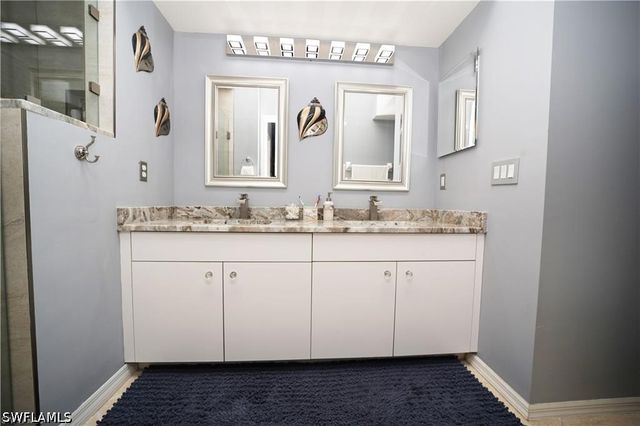 2770 Cypress Trace CIR 2423A, Naples, FL 34119