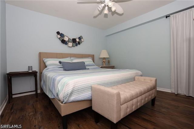 2770 Cypress Trace CIR 2423A, Naples, FL 34119