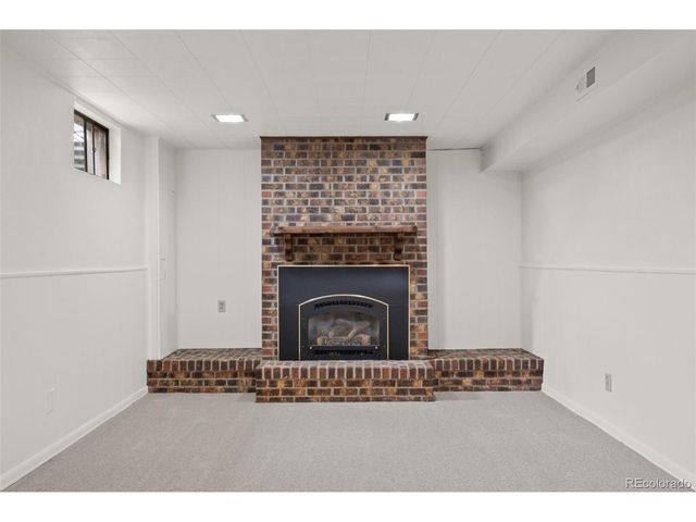 10 Joan Dr, Denver, CO 80221