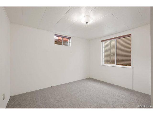 10 Joan Dr, Denver, CO 80221