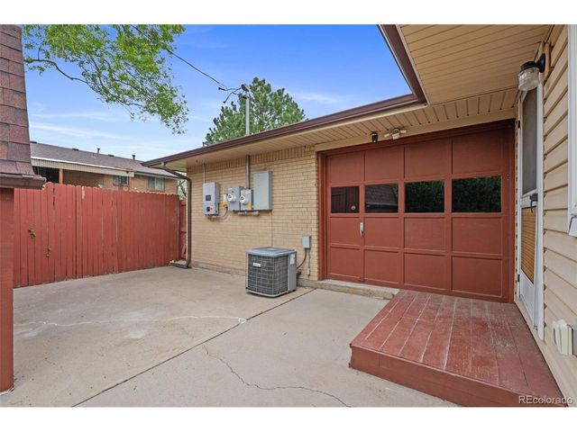 10 Joan Dr, Denver, CO 80221
