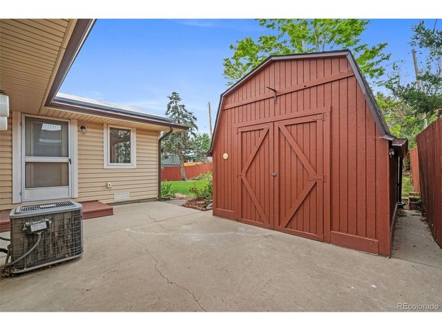 10 Joan Dr, Denver, CO 80221