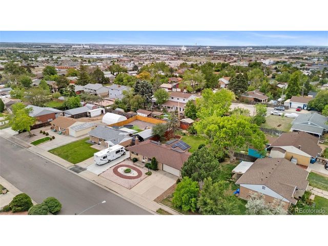 10 Joan Dr, Denver, CO 80221