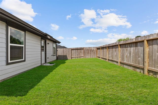 14351 Leafy Willow Drive, Splendora, TX 77372