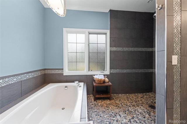 13750 Embers Court, Plymouth Charter Township, MI 48170