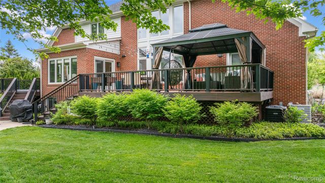13750 Embers Court, Plymouth Charter Township, MI 48170