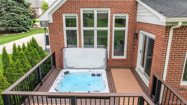 13750 Embers Court, Plymouth Charter Township, MI 48170