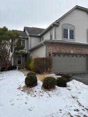 510 Harlowe Lane, Naperville, IL 60565