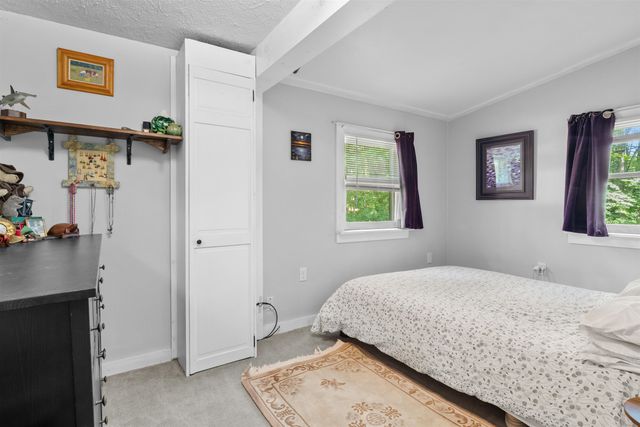 62 Castle Rock Road, Barrington, NH 03825
