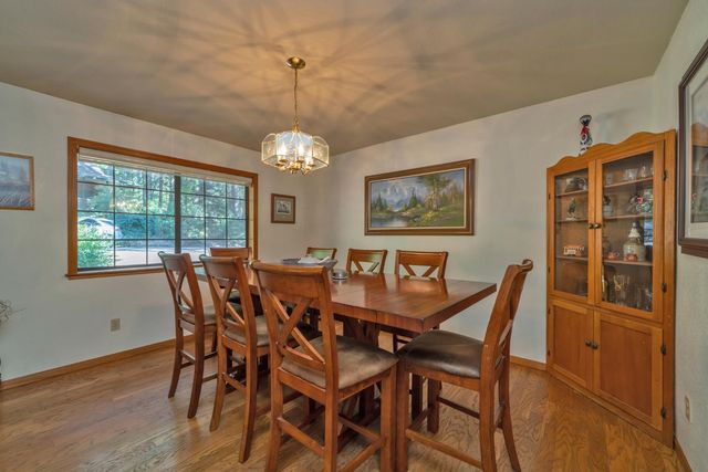 3024 Rampart Ct, Pollock Pines, CA 95726