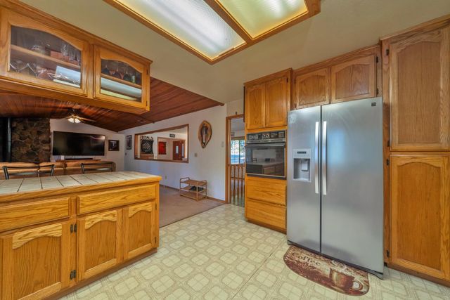 3024 Rampart Ct, Pollock Pines, CA 95726