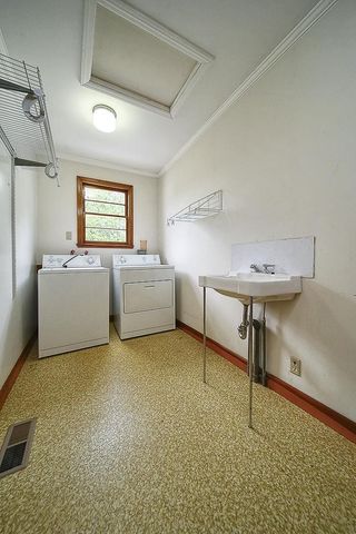 2725 Mailan Dr, Nashville, TN 37206