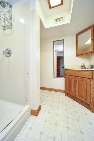 2725 Mailan Dr, Nashville, TN 37206