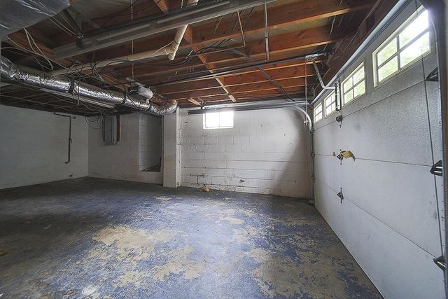 2725 Mailan Dr, Nashville, TN 37206