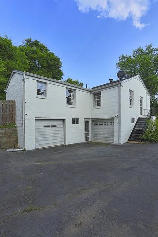 2725 Mailan Dr, Nashville, TN 37206