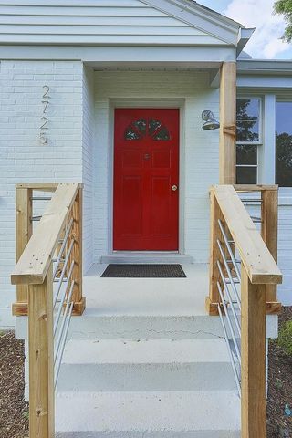 2725 Mailan Dr, Nashville, TN 37206