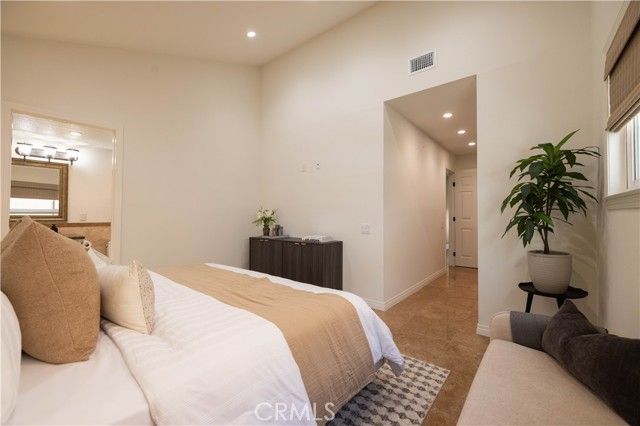 3012 W Oceanfront, Newport Beach, CA 92663