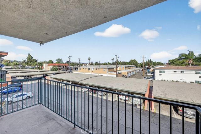 400 N Acacia D35, Fullerton, CA 92831