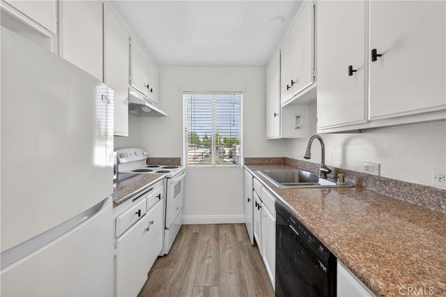 400 N Acacia D35, Fullerton, CA 92831